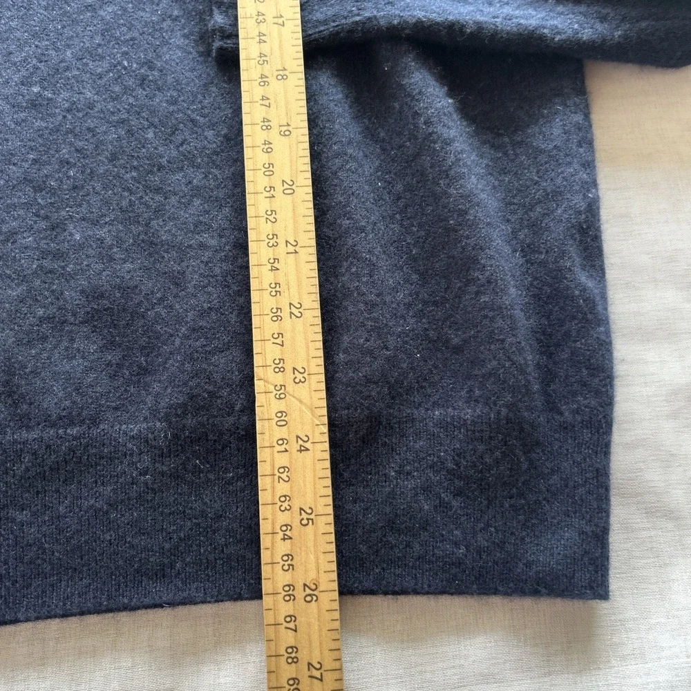 Callaway Men's Cashmere V Neck Pullover Sweater -  Small Blue
